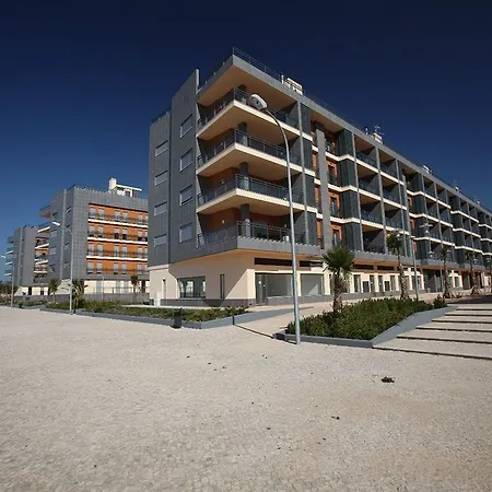 レアル マリーナ レジデンス